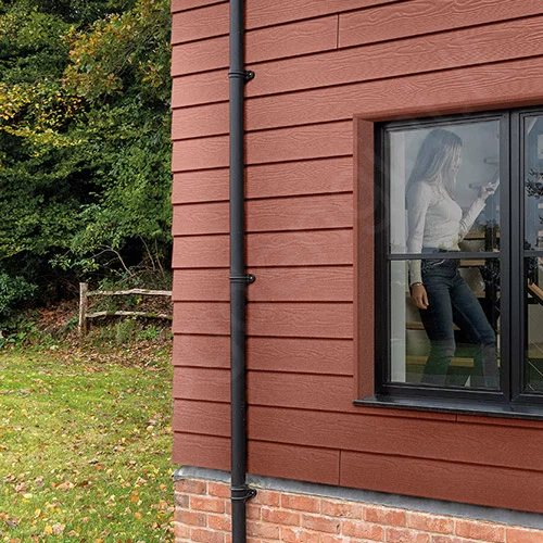 Cementinė dailylentė Cedral Lap medžio imitacija C72 Plytų raudona (0,576 m²), vnt