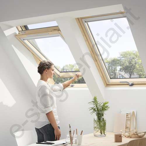 Stoglangis Velux GLL1061B 94x140 STANDARD PLUS, Šilumos izoliacija, Apatinė rankena