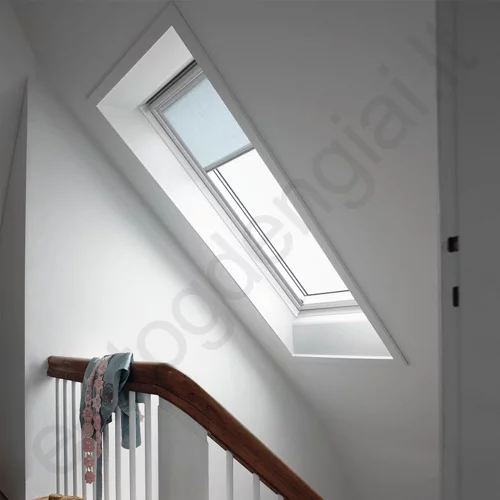 Stoglangis Velux GLU0051 55x78 STANDARD, Drėgmei atsparus