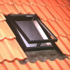 Velux stogo išlipimo liukas VLT025 1000 45x55 Universali tarpinė